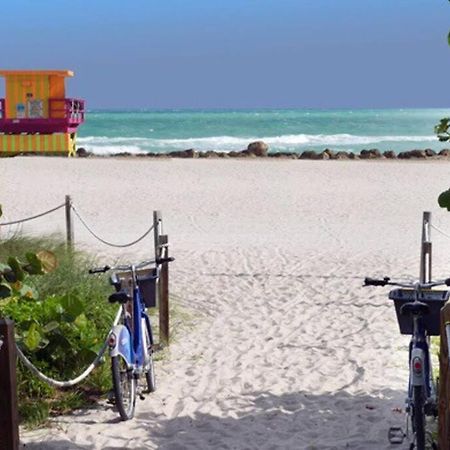 Apartment Right On The Beach! マイアミビーチ エクステリア 写真
